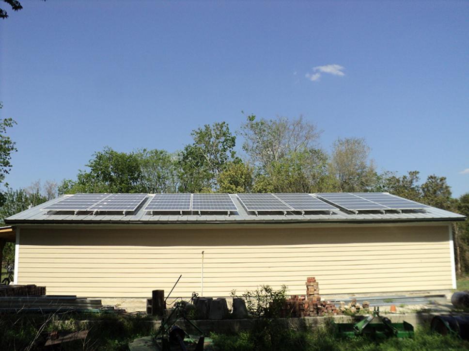 roof mounted solar panel system residential home